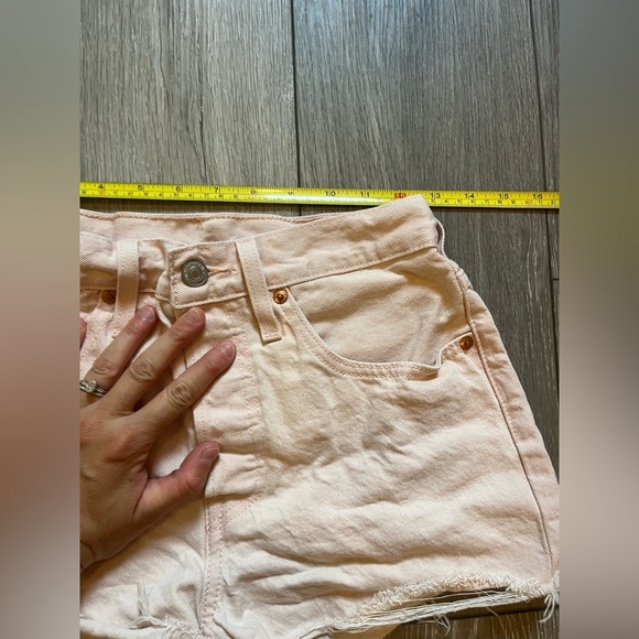 Levi’s Peach Orange Cut-Off Shorts Size 26 - Picture 6 of 8